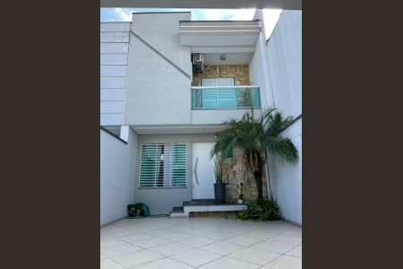 Casa à venda com 206m², 3 quartos e 4 vagasquintal
