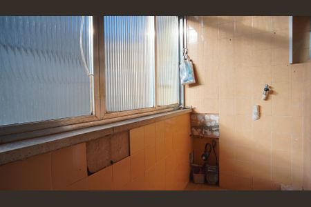 Apartamento para alugar com 68m², 2 quartos e sem vaga Apartamento para alugar com 68m², 2 quartos e sem vagaLavanderia