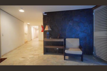 Apartamento para alugar com 68m², 2 quartos e sem vaga Apartamento para alugar com 68m², 2 quartos e sem vagaHall de entrada
