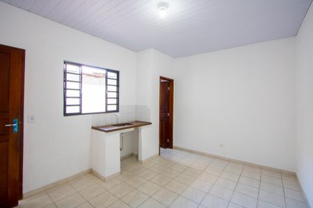 Casa para alugar com 250m², 4 quartos e 2 vagasCozinha