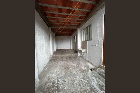 Casa para alugar com 35m², 1 quarto e sem vaga Casa para alugar com 35m², 1 quarto e sem vagaÁrea externa