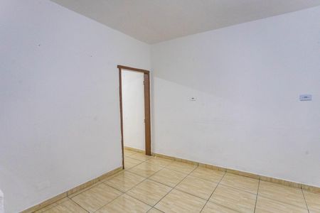 Sala/Cozinha de casa para alugar com 1 quarto, 35m² em Jardim Miriam, São Paulo