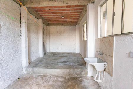 Área de serviço de casa para alugar com 1 quarto, 35m² em Jardim Miriam, São Paulo