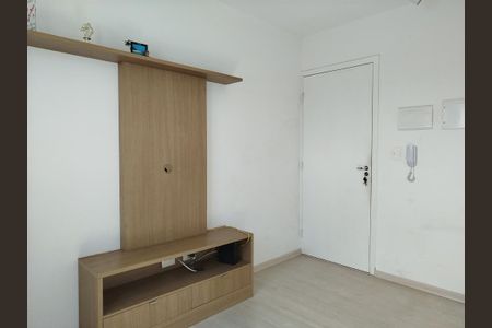 Sala de apartamento para alugar com 2 quartos, 50m² em Vila Nova Savoia, São Paulo