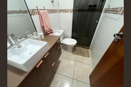 Apartamento à venda com 46m², 2 quartos e 2 vagasBanheiro