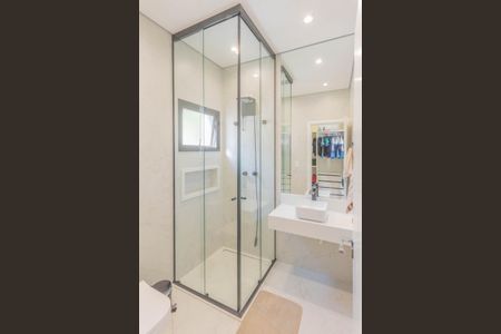 Casa de condomínio à venda com 235m², 3 quartos e 4 vagasBanheiro da Suíte 3