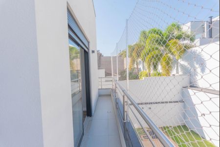 Casa de condomínio à venda com 235m², 3 quartos e 4 vagasVaranda Suíte 3