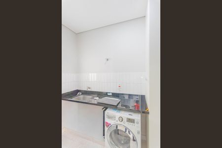 Casa de condomínio à venda com 235m², 3 quartos e 4 vagasÁrea de Serviço