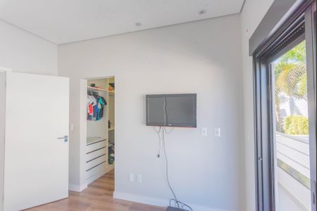 Casa de condomínio à venda com 235m², 3 quartos e 4 vagasSuíte 3