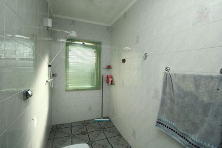 Casa para alugar com 250m², 3 quartos e 6 vagasBanheiro Social 2