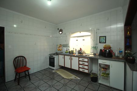 Casa para alugar com 250m², 3 quartos e 6 vagasCozinha