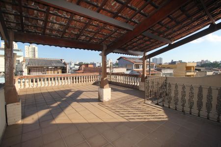 Varanda de casa à venda com 3 quartos, 250m² em Vila Palmares, Santo André