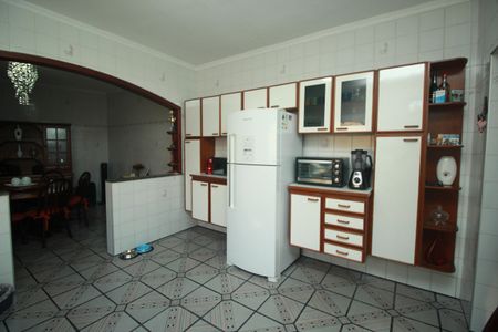 Casa para alugar com 250m², 3 quartos e 6 vagasCozinha