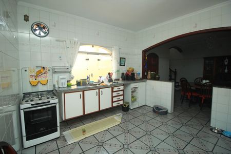 Casa para alugar com 250m², 3 quartos e 6 vagasCozinha