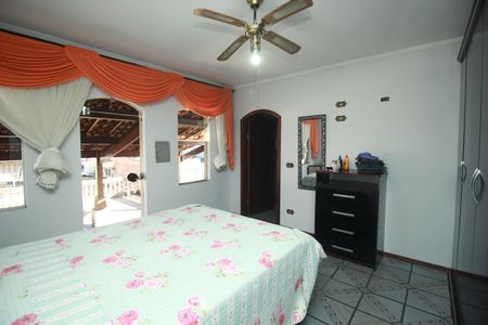 Casa para alugar com 250m², 3 quartos e 6 vagasSuíte