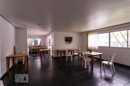 Apartamento para alugar com 140m², 4 quartos e 2 vagas Apartamento para alugar com 140m², 4 quartos e 2 vagasSalão de Festas