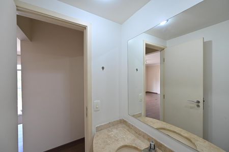 Apartamento para alugar com 140m², 4 quartos e 2 vagas Apartamento para alugar com 140m², 4 quartos e 2 vagasLavabo