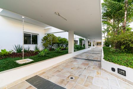 Apartamento para alugar com 140m², 4 quartos e 2 vagas Apartamento para alugar com 140m², 4 quartos e 2 vagasEntrada