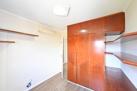 Apartamento para alugar com 140m², 4 quartos e 2 vagas Apartamento para alugar com 140m², 4 quartos e 2 vagasQuarto 4