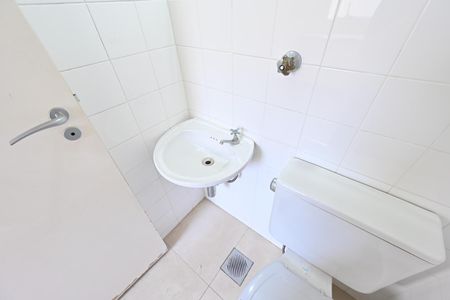 Apartamento para alugar com 140m², 4 quartos e 2 vagas Apartamento para alugar com 140m², 4 quartos e 2 vagasBanheiro de Serviço