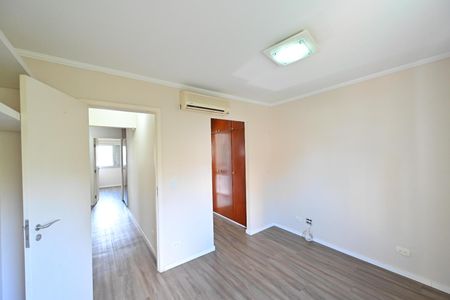 Apartamento para alugar com 140m², 4 quartos e 2 vagas Apartamento para alugar com 140m², 4 quartos e 2 vagasSuíte 1