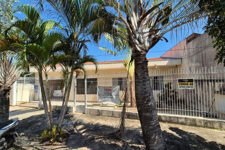 Casa à venda com 138m², 3 quartos e 5 vagasFachada do Prédio