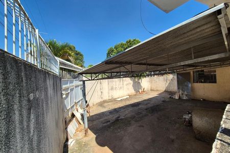 Casa à venda com 138m², 3 quartos e 5 vagasQuintal 