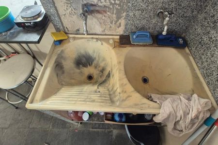 Casa à venda com 138m², 3 quartos e 5 vagasÁrea de Serviço