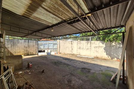 Casa à venda com 138m², 3 quartos e 5 vagasQuintal 