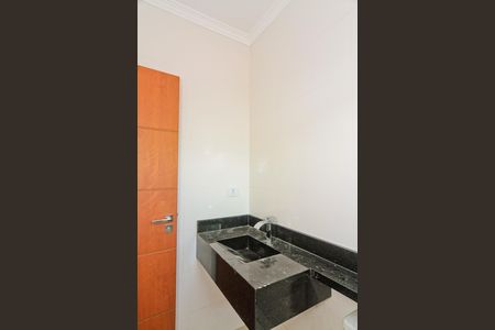 Casa à venda com 150m², 3 quartos e 2 vagas Casa à venda com 150m², 3 quartos e 2 vagasBanheiro da Suíte 1
