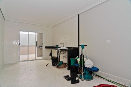 Casa à venda com 150m², 3 quartos e 2 vagas Casa à venda com 150m², 3 quartos e 2 vagasCozinha