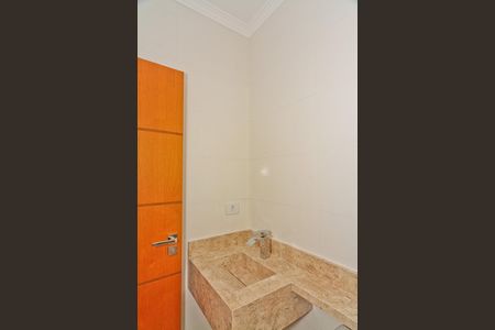 Casa à venda com 150m², 3 quartos e 2 vagas Casa à venda com 150m², 3 quartos e 2 vagasBanheiro da Suíte 3