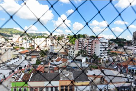 Apartamento à venda com 98m², 2 quartos e 1 vagaSala