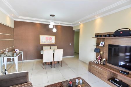 Apartamento à venda com 98m², 2 quartos e 1 vagaSala