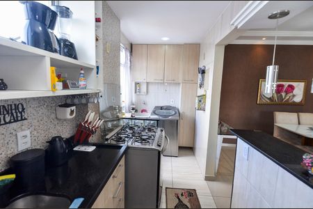 Apartamento à venda com 98m², 2 quartos e 1 vagaCozinha