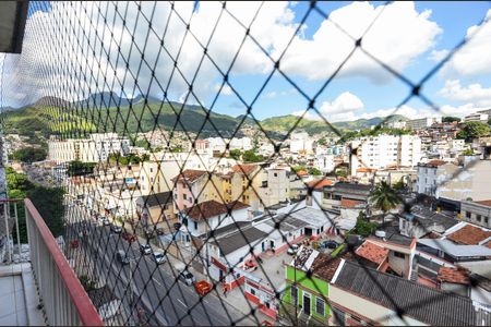 Apartamento à venda com 98m², 2 quartos e 1 vagaSala