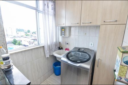 Apartamento à venda com 98m², 2 quartos e 1 vagaÁrea de Serviço