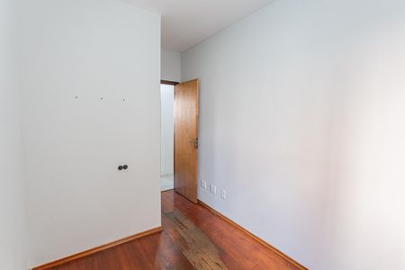 Quarto 1 de apartamento à venda com 2 quartos, 58m² em Sagrada Família, Belo Horizonte