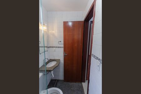 Apartamento à venda com 58m², 2 quartos e 1 vagaBanheiro Social