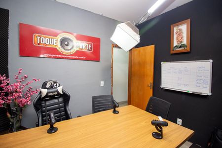 Casa para alugar com 103m², 3 quartos e 3 vagas Casa para alugar com 103m², 3 quartos e 3 vagasQuarto 2