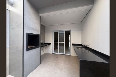 Casa à venda com 150m², 3 quartos e 2 vagas Casa à venda com 150m², 3 quartos e 2 vagasÁrea de Serviço/ Churrasqueira
