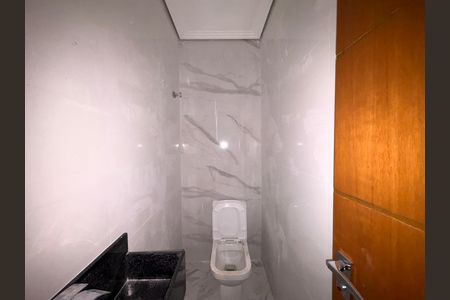 Casa à venda com 150m², 3 quartos e 2 vagas Casa à venda com 150m², 3 quartos e 2 vagasLavabo
