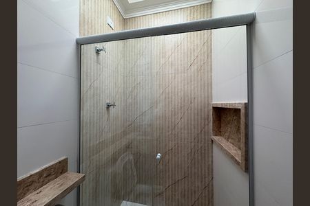 Casa à venda com 150m², 3 quartos e 2 vagas Casa à venda com 150m², 3 quartos e 2 vagasBanheiro da Suíte 2