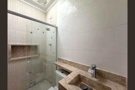 Casa à venda com 150m², 3 quartos e 2 vagas Casa à venda com 150m², 3 quartos e 2 vagasBanheiro da Suíte 1