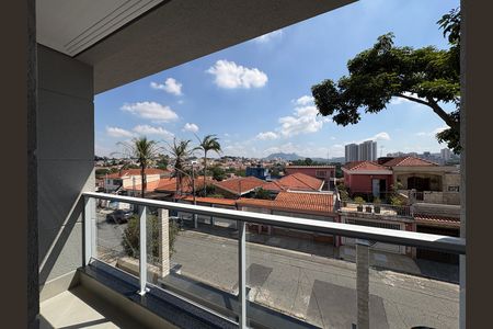 Casa à venda com 150m², 3 quartos e 2 vagas Casa à venda com 150m², 3 quartos e 2 vagasVaranda da Suíte 3