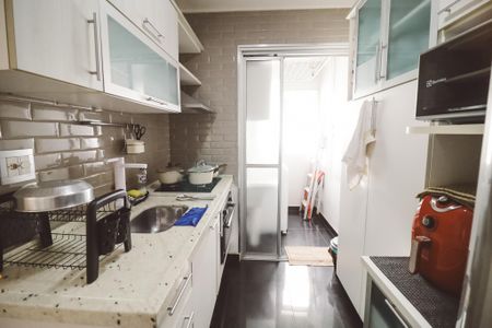 Apartamento à venda com 49m², 2 quartos e 1 vagaCozinha
