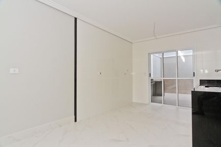 Casa à venda com 150m², 3 quartos e 2 vagasCozinha