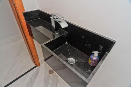 Casa à venda com 150m², 3 quartos e 2 vagasLavabo