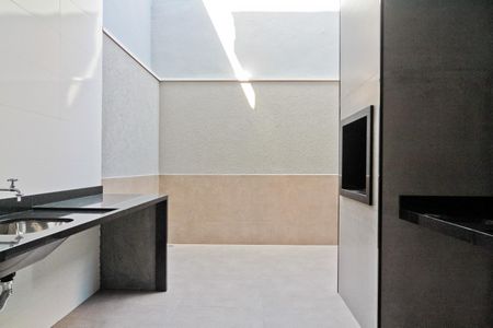 Casa à venda com 150m², 3 quartos e 2 vagasÁrea externa