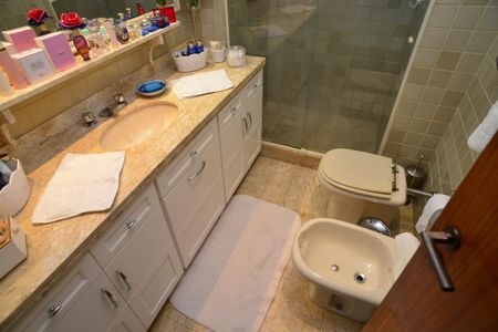 Apartamento para alugar com 300m², 3 quartos e 4 vagasBanheiro Suíte Principal